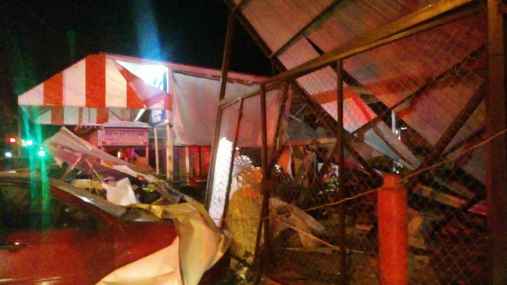 Por acumulación de gas explotó una taquería en León