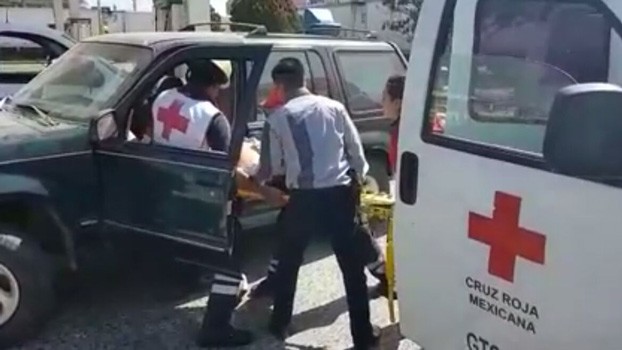 Balacera en la carretera León - Silao, una persona muerta