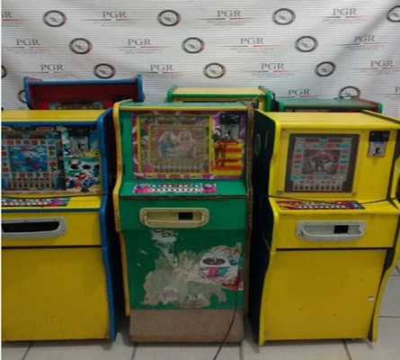 Aseguran máquinas tragamonedas en León, Celaya y San Miguel de Allende