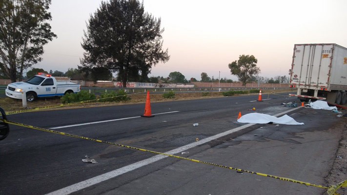 Mueren 2 peregrinos atropellados en la carretera León - Aguascalientes