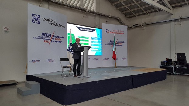 Bravo Mena pide cerrar filas en Acción Nacional rumbo al 2018