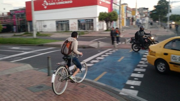 Bogotá incentiva bicicleta y transporte público en Día Sin Carro