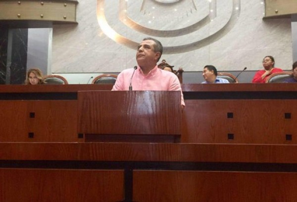 Fiscalía de Guerrero pide desafuero para diputado del PRI por presuntos nexos criminales