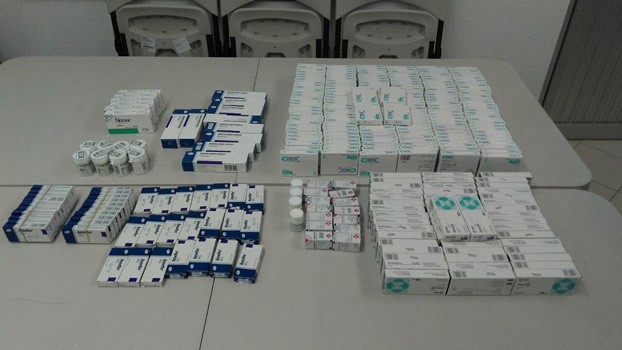 Aseguran medicamento sin licencia en León