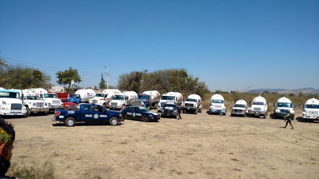Aseguran 15 pipas utilizadas por huachicoleros en Apaseo el Alto