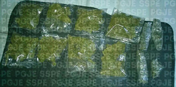 Capturan a dos presuntos distribuidores de droga en León