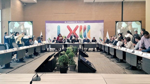 Comparece Secretario de Salud ante el Congreso del Estado