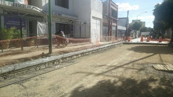 Avanzan la obras en la calle Hernández Álvarez