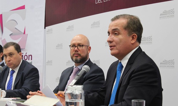 Solicitud de licencias para la reelección crearía vacíos en el gobierno