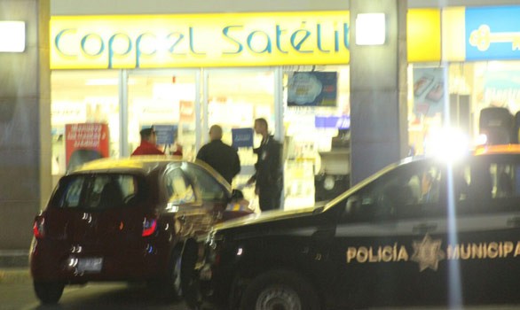 Roban sucursal de Coppel en Torres Landa