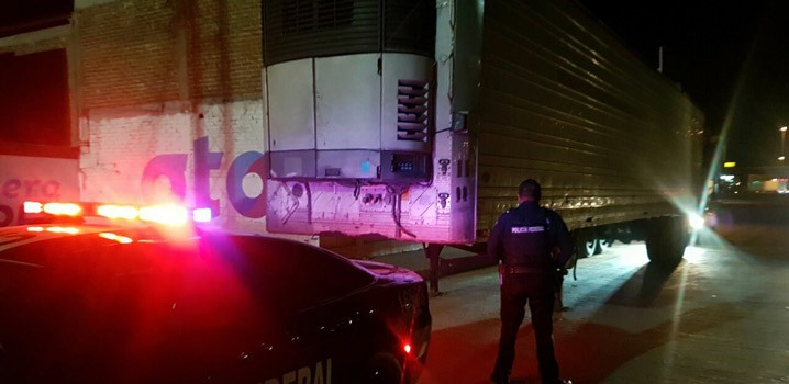 Policía Federal recupera tracto-camión robado en San Luis Potosí