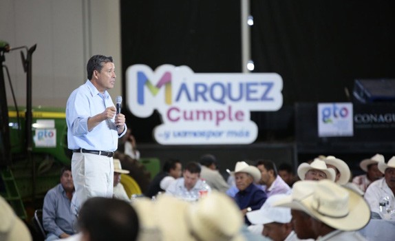 Reitera Miguel Márquez apoyo para migrantes