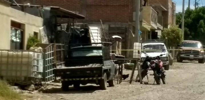 Asesinan a hombre al interior de una herrería en Colina Real