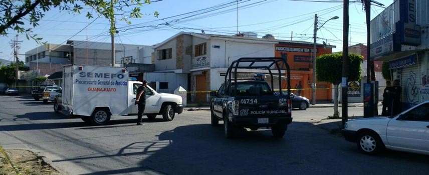 Asesinan a un hombre y lesionan a una mujer en León