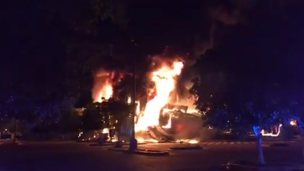Incendio consume bodega Aurrerá en Salvatierra