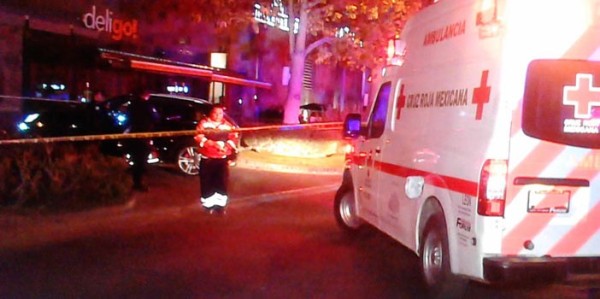 Balacera en Jardines del Moral, un hombre murió y una mujer fue lesionada