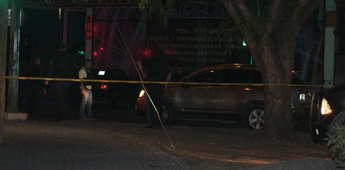 Ejecutan a dos hombres en Campestre