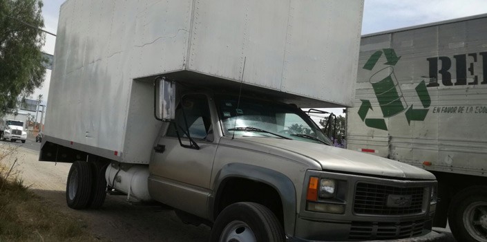 Aseguran tortón en San Carlos, traía contenedores con combustible