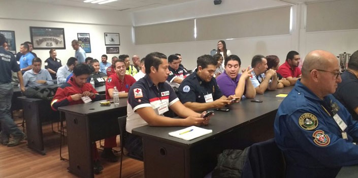 Imparten diplomado en aeromedicina en la Academia Metropolitana de León