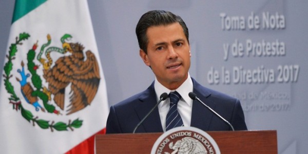 Detención de exgobernadores, mensaje firme contra la impunidad: Peña Nieto