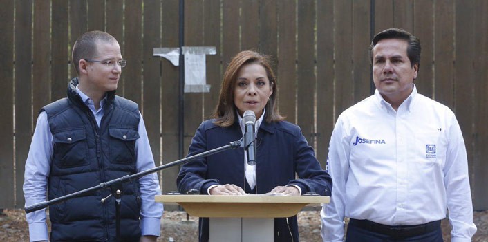 Denuncian ante PGR a Josefina Vázquez Mota por presunto desvío de recursos