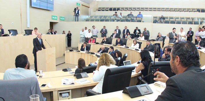 Aprueban incrementar sanciones a conductores bajo los efectos del alcohol o las droga