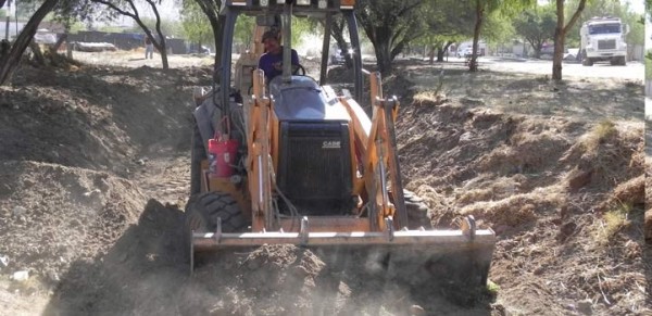 Retira el SAPAL más de 10 mil toneladas de lodo y basura de ríos y drenajes