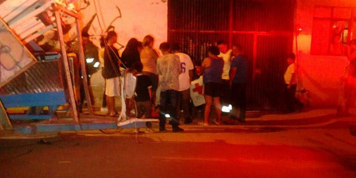 Se incendia casa en la 10 de Mayo