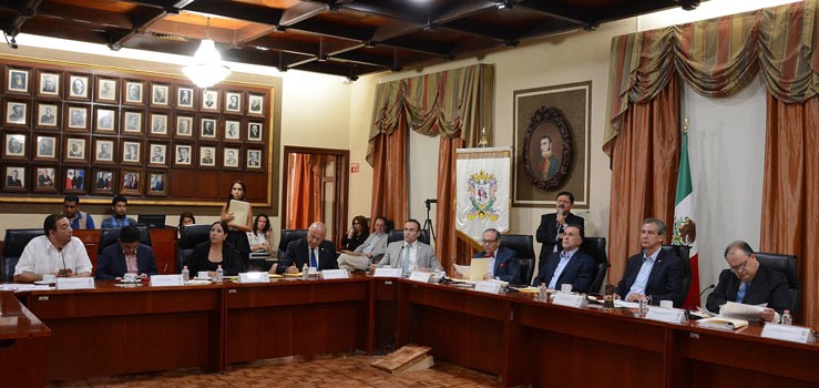 Minideportivas de León se convierten en elefantes blancos