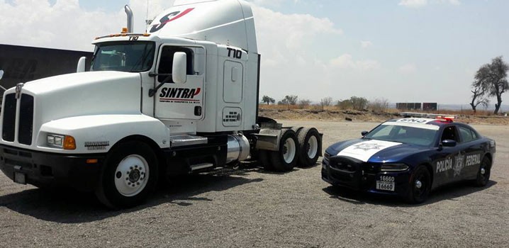 Recuperan tracto camión robado en Aguascalientes