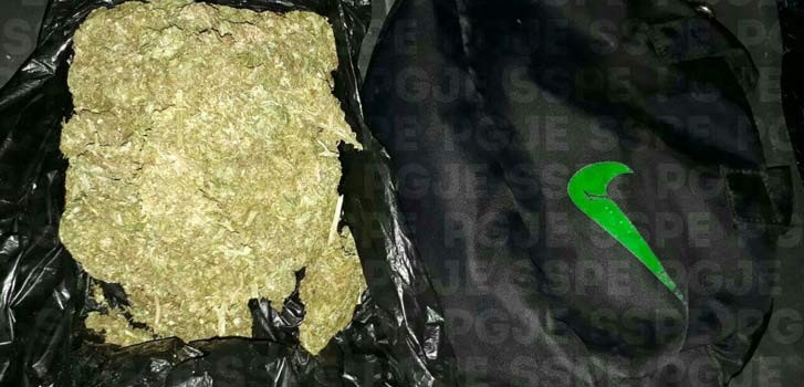 Aseguran a mujer con 400 dosis de droga en León