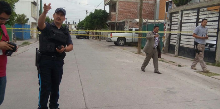Será acusado de feminicidio tras matar a su esposa a cuchilladas
