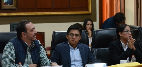 Regidores piden “tarjeta roja“ para Daniel Campos Lango