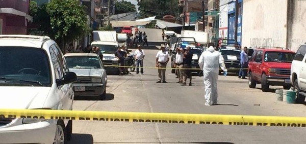 Un solo pistolero el asesino de un hombre en Chapalita