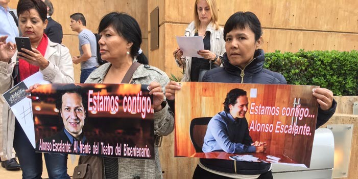 Exigen ciudadanos salida de Arturo Joel Padilla del Fórum Cultural
