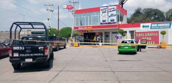 Agreden a taxista a balazos en la colonia Villa Magna