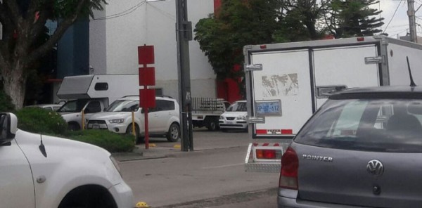 Asaltan a cliente bancario frente al Tecnológico de Monterrey