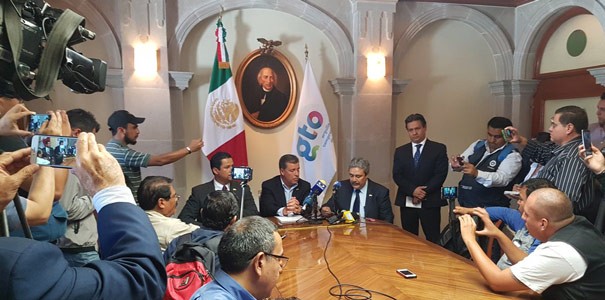 Renuncia a Desarrollo Social, Diego Sinhué Rodríguez Vallejo