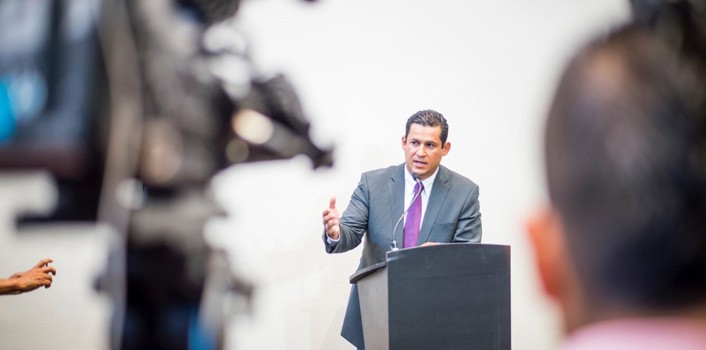 Diego Sinhué Rodríguez Vallejo buscará ser candidato del PAN por la gubernatura