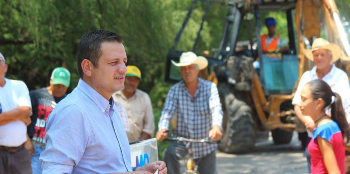 Arranca rehabilitación del camino de la Torrecilla en Manuel Doblado