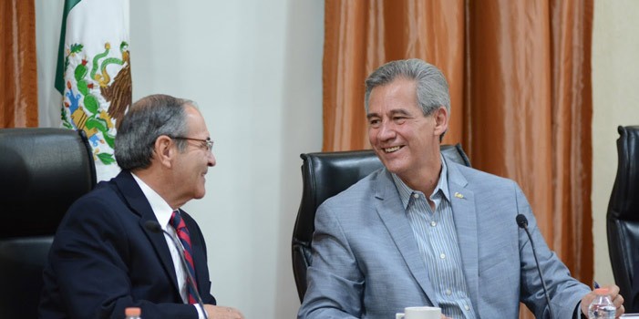Piden regidores del PRI a Santillana no llevar acarreados a su informe