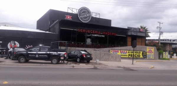 Despojan de 350 mil pesos a empleados de bar