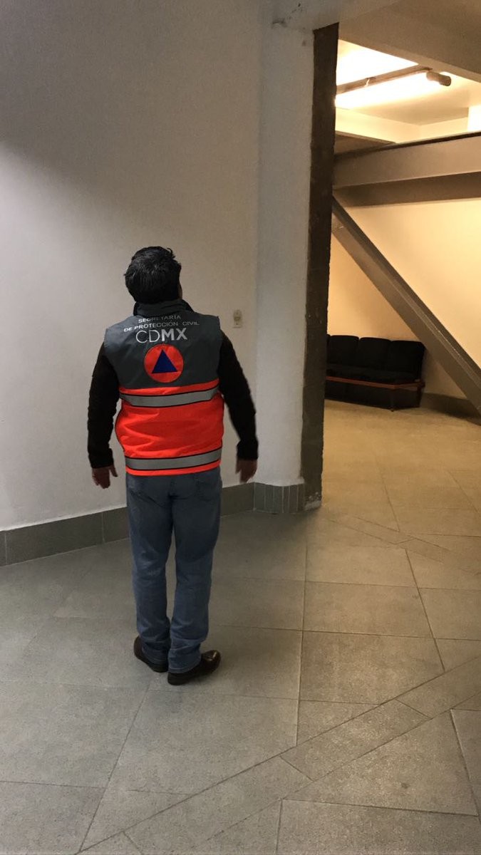 Autoridades prevén réplica de sismo de 7.2 grados en la Ciudad de México