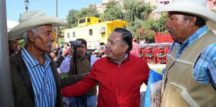 Entregan 188 implementos agrícolas en Guanajuato Capital