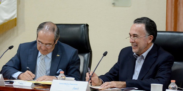 Convocatoria para Fiscalía General tiene dedicatoria: Carlos Medina