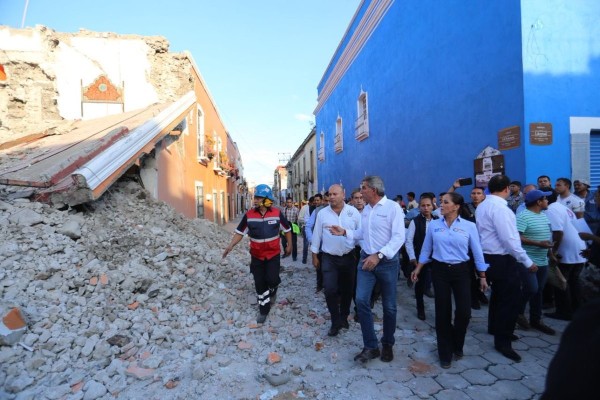 Suman 43 muertos tras sismo ocurrido el martes en Puebla