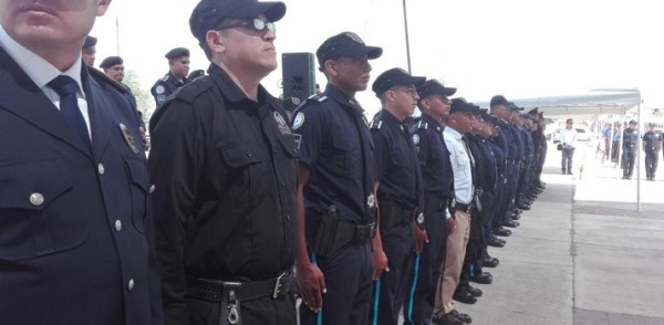 Se gradúan 50 cadetes de la Academia Metropolitana de Seguridad