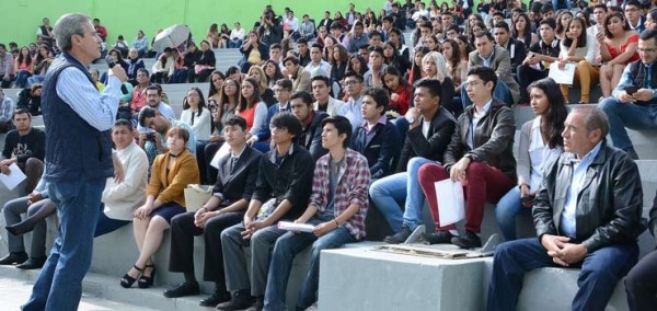 Se gradúan colectivos juveniles para la transformación de León