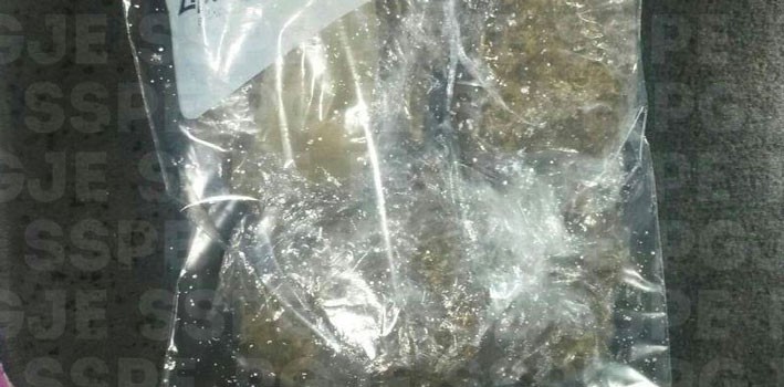 Aseguran a presunto distribuidor de drogas en León