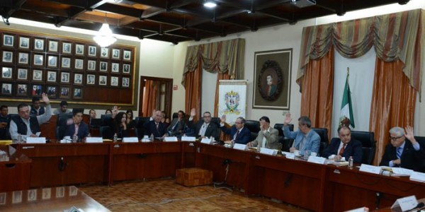 Intercambio de acusaciones en el Ayuntamiento de León por el Distribuidor Vial Benito Juárez